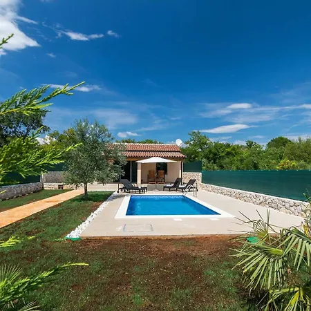 Jozefina Villa